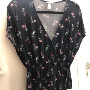 WRAPAROUND V NECK BLOUSE